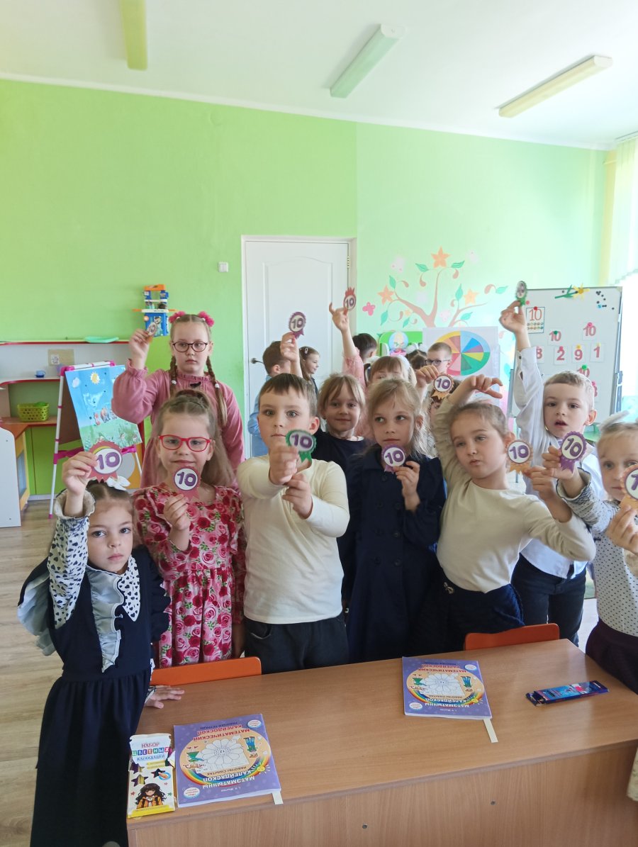 В шаге от школьной поры: встречаем учителей!